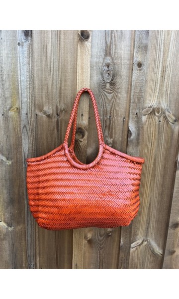Cabas en cuir tréssé orange